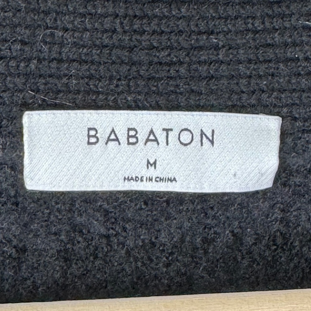 Aritzia Babaton Black‎ 100% Wool V-Neck Cropped Sweater Sz M - Picture 6 of 8